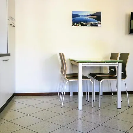 Relax In Apartman Maccagno